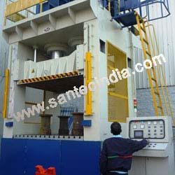 SMC Moulding Press 1000 Tons Capacity